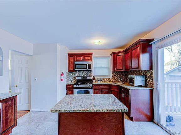 4th image of 115-75 217th St