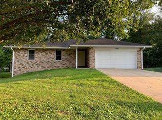 1721 Northwoods Ct, Cape Girardeau, MO 63701