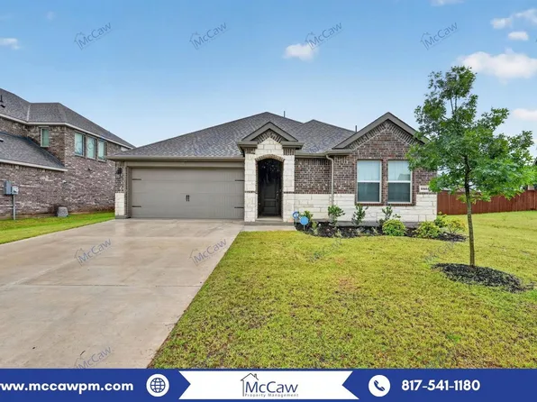 9808 High Banker Dr, Krugerville, TX 76227