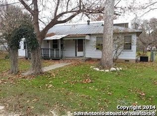 213 3rd St, Boerne, TX 78006