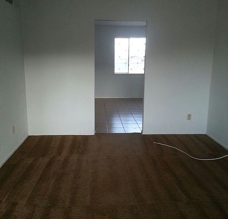 2nd image of 10336 Uvalde Pl