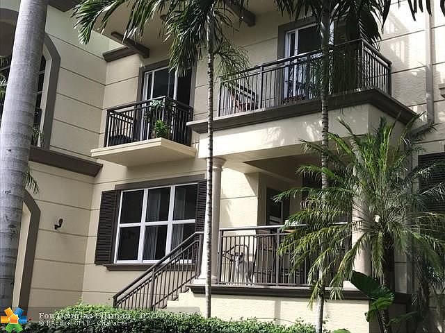 1st image of 2609 NE 14th Ave APT 112