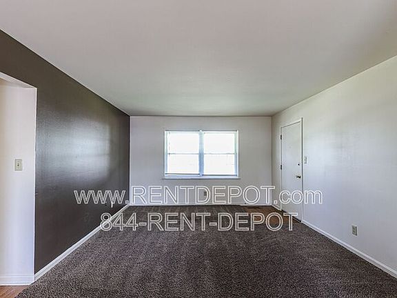 2nd image of 2843 Ravenswood Dr
