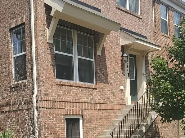 9777 Kilt Pl, Waldorf, MD 20601