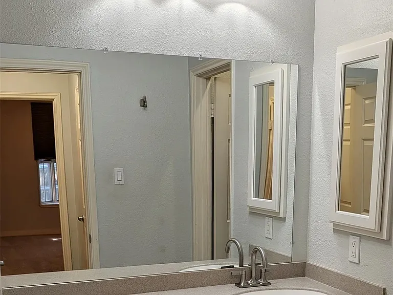 2529 Rio Grande St #6 — Photo 11