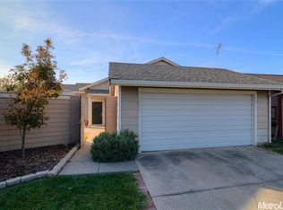 15 Meadowstone Ct, Sacramento, CA