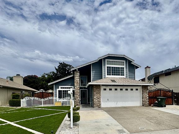 2nd image of 1224 Mohr Cir