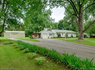 46470 Bemis Rd, Van Buren Township, MI 48111