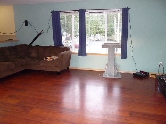 4th image of 20618 La Paloma Dr E