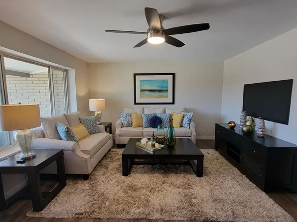 8318 E KIOWA Avenue, Mesa, AZ 85209