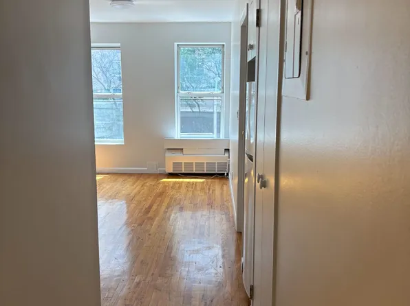 1521 York Avenue image 1 of 9