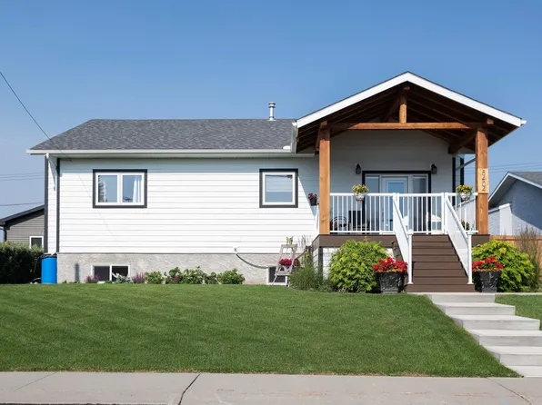 5404 60th St, Barrhead, AB T7N 1C1