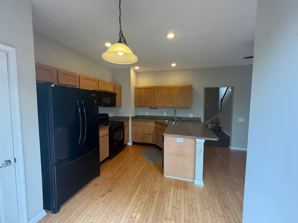 8494 Putnam Ct, Breinigsville, PA 18031