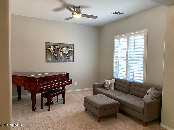 5th image of 1608 W White Feather Ln