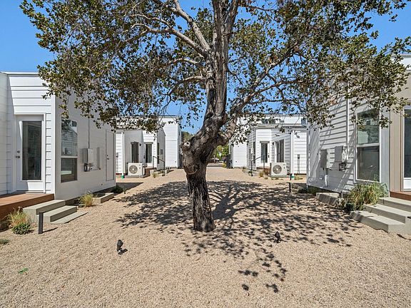 4th image of 422-426.5 San Pascual Ave #424-1/4