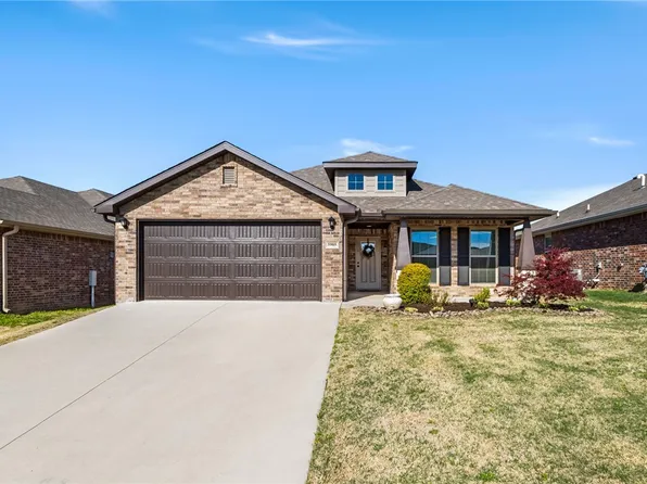 5905 NW Ettie May St, Bentonville, AR 72713