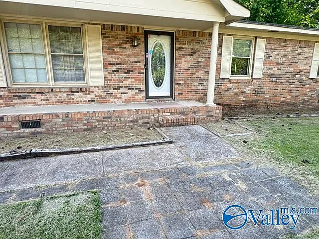 1725 Millican Pl NW — Photo 3