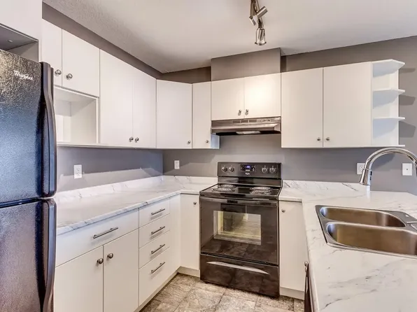 20 Kingsland Close SE #1109, Airdrie, AB T4A 0T4