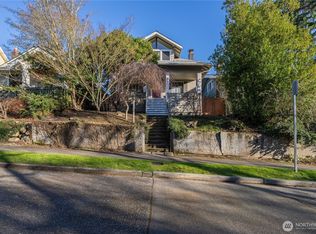 6306 17th Ave NE, Seattle, WA 98115