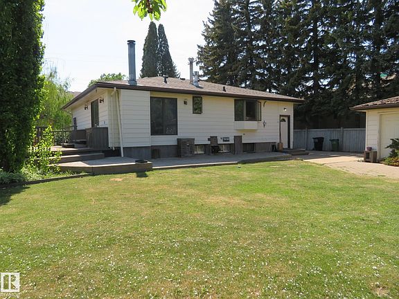 5th image of 10720 57th Ave NW