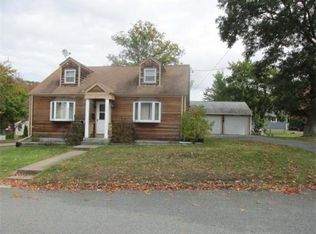 417 Freelove St, Fall River, MA 02720