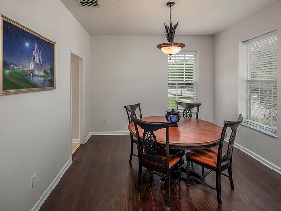 5th image of 1103 Mosaic Dr