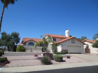 824 E Brook Hollow Dr, Phoenix, AZ 85022