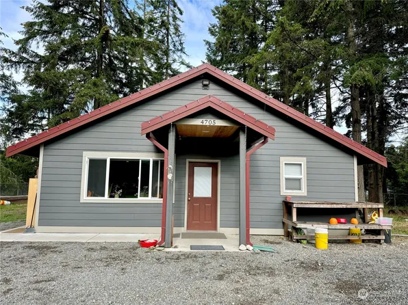 4705 Military Road E, Tacoma, WA 98446