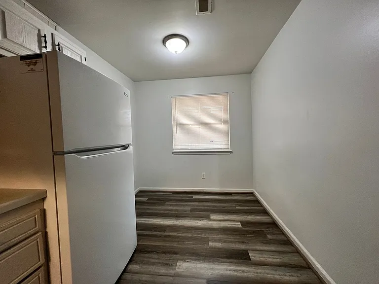 Stone Ridge Apartments- Convenient Location — Photo 44