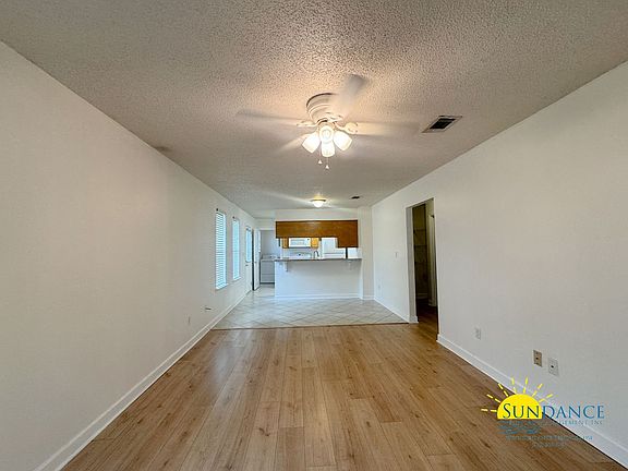 2nd image of 116 Brentwood Ln #B