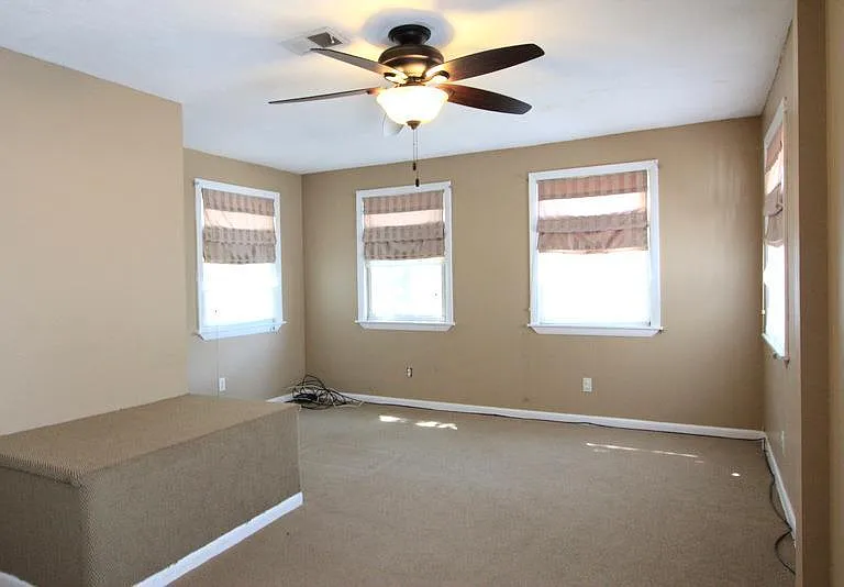 99 Electric Ave #2 — Photo 9
