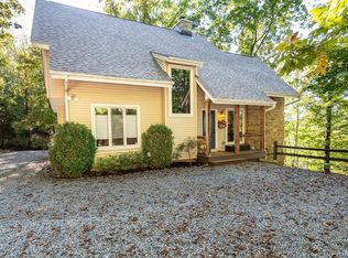 9002 Agate Ave, Nashville, IN 47448