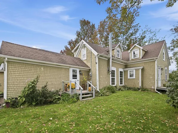 1186 Falmouth Dyke Rd, West Hants, NS B0P 1P0