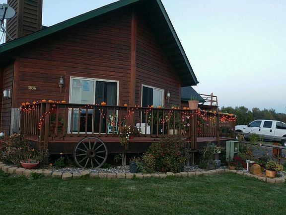 Front Deck View
