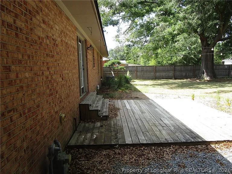 1421 Berkshire Rd — Photo 17