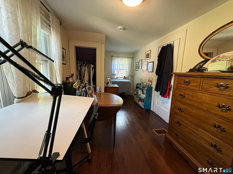 21 Elgin Ave — Photo 30