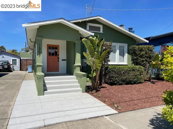 1307 Blake St, Berkeley, CA 94702