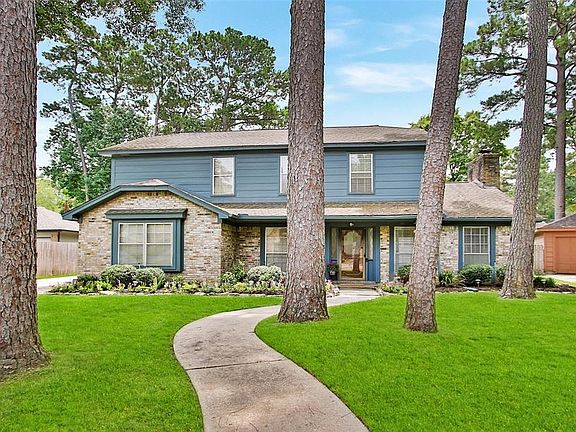 Candlelight Hills is an established neighborhood with lots of mature trees. Located off Cypresswood near I-45, it has easy access to The Woodlands, or downtown Houston. Easy access to Hardy Toll Rd and Grand parkway as well.
