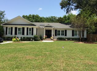260 Hobcaw Dr, Mount Pleasant, SC 29464
