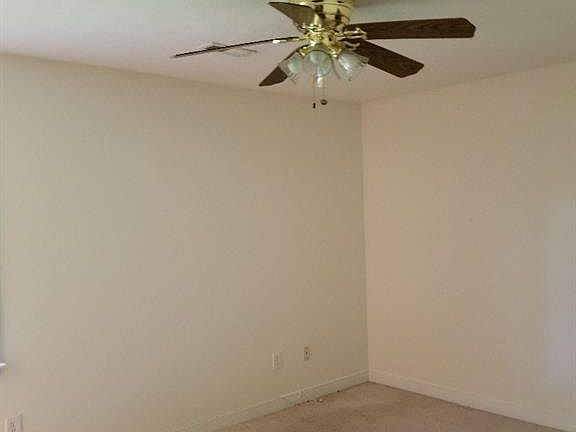 5th image of 322 Forest Ave