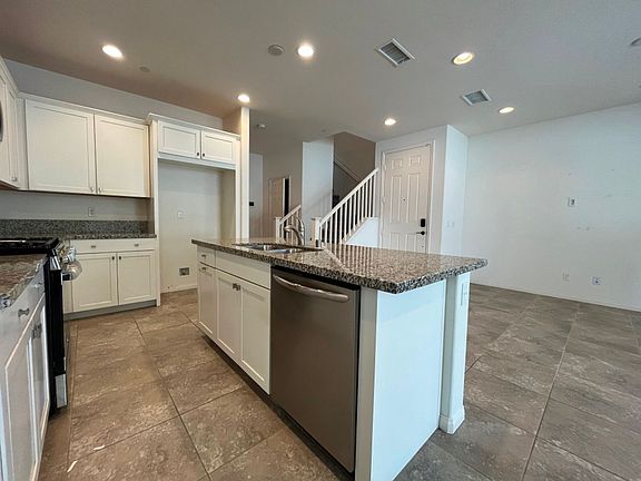 4th image of 22815 W Oak Way