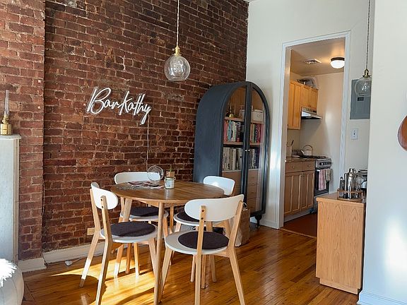 3rd image of 264 W 23rd St APT 4B