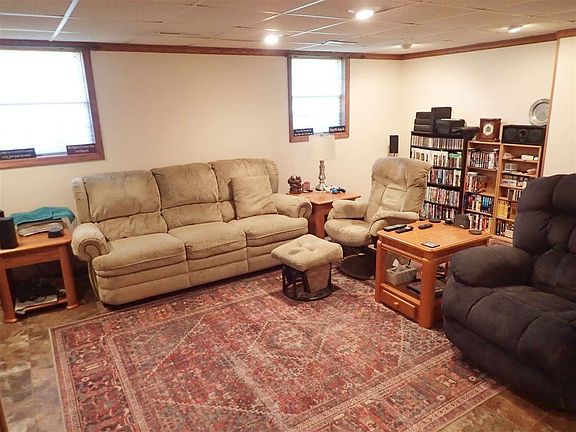 5th image of 3390 Brentway Dr