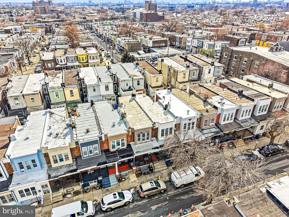 2nd image of 913 E Russell St