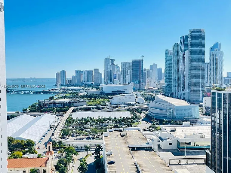 1750 N Bayshore Dr #3010 — Photo 30