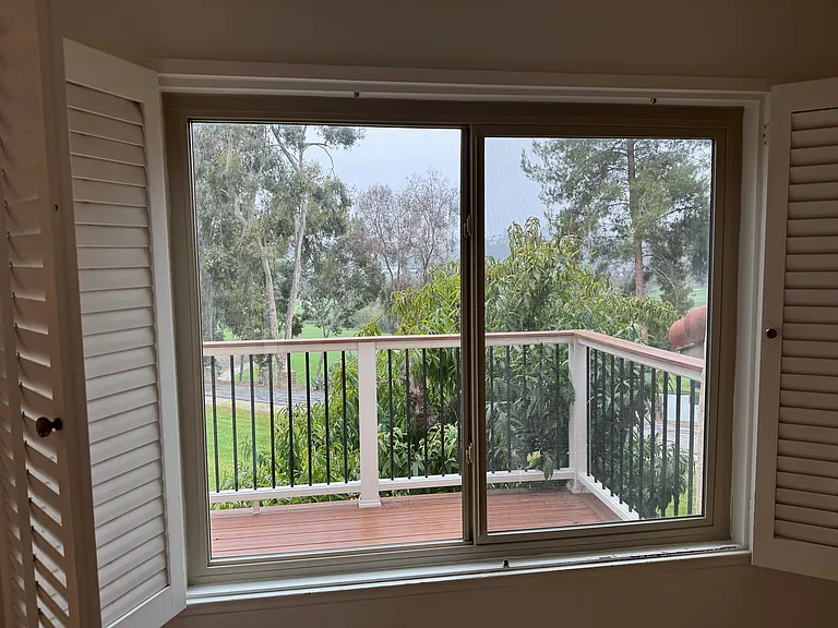 26571 Lucinda — Photo 35