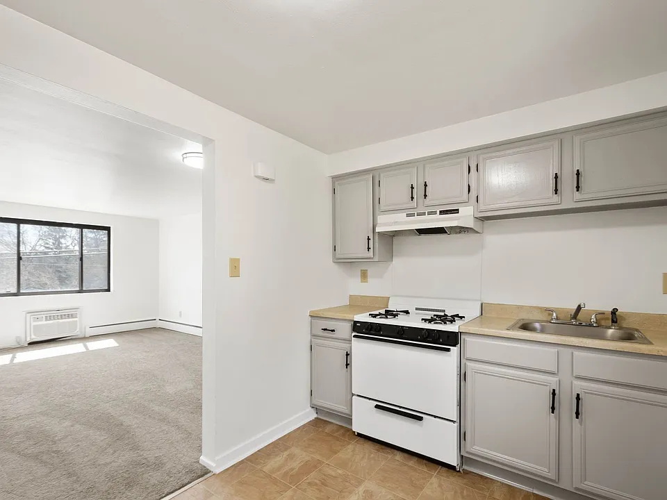 Lindberg Apartments