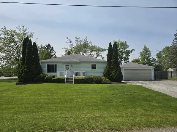 275 N 2nd St, Freeland, MI 48623