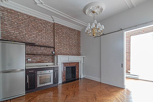1st image of 114 E 37th St #3R