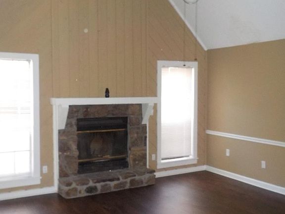 2nd image of 6627 Red Birch Dr